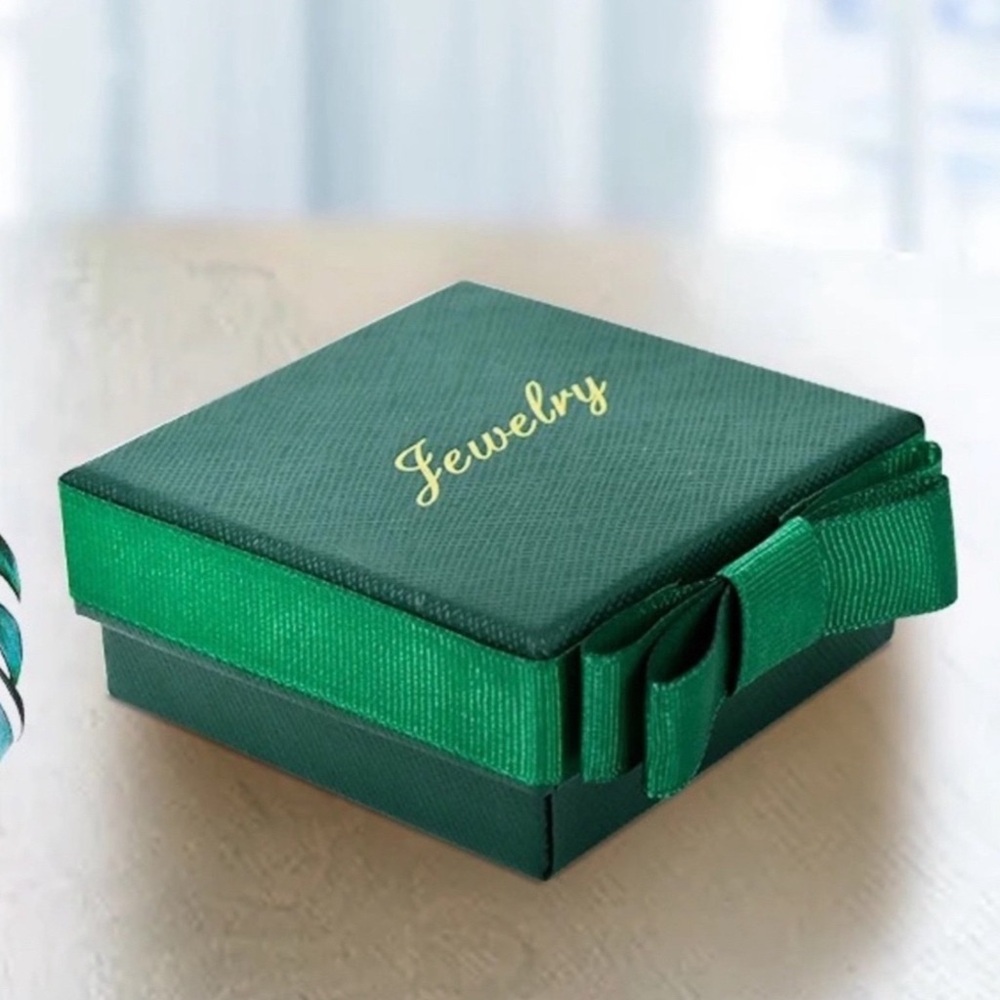 Solid 925 Sterling Silver Emerald Stone Engagemen… - image 3